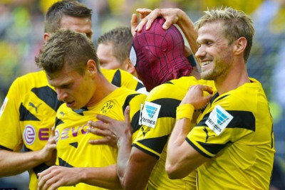 Οι μασκοφόροι του ποδοσφαίρου (videos+photos)