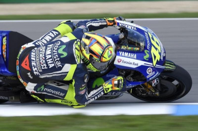 Moto GP: Η πτώση του Ρόσι (video)