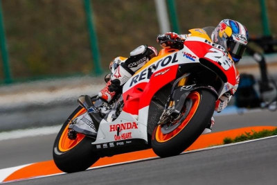 Moto GP: Έχασε μετά από 10 αγώνες ο Μάρκεζ! (video)