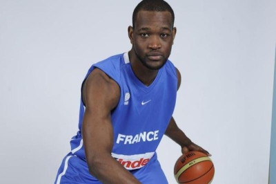 Μουντομπάσκετ 2014: Καουντί αντί Ντε κολό