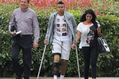 Μάντσεστερ Γιουνάιτεντ: Με πατερίτσες ο Λίνγκαρντ(photos)