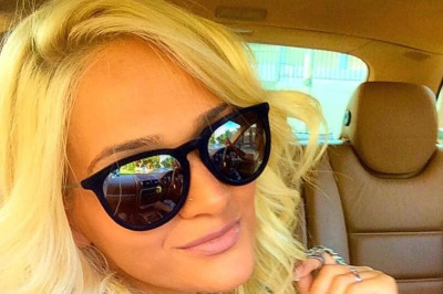 Παναθηναϊκός: Selfie στην Πόρσε η ξανθιά του Ζέκα (photo)