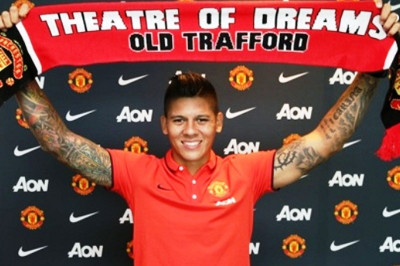 Μάντσεστερ Γιουνάιτεντ: Παρουσιάστηκε ο Ρόχο (photos)