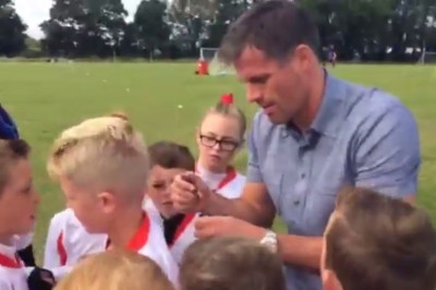 Λίβερπουλ: Οπαδός ρώτησε τον Κάραχερ αν τον έχει δαγκώσει ο Σουάρεζ! (video)