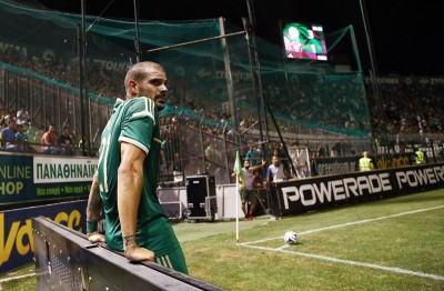 Νάνο: «Τυχερός και χαρούμενος» (photos)