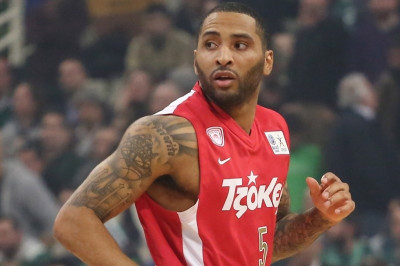 «Κινέζος» ο Λο