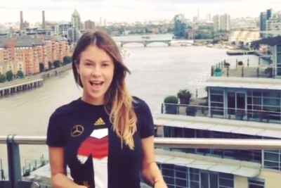 Τσέλσι: Το... κρύο ντουζ της φίλης του Σούρλε (video)