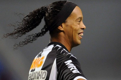 Ολυμπιακός: «Κανένα θέμα Ροναλντίνιο»