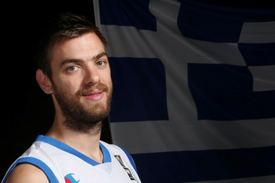 Μουντομπάσκετ 2014: Γαστρεντερίτιδα και ο Μάντζαρης