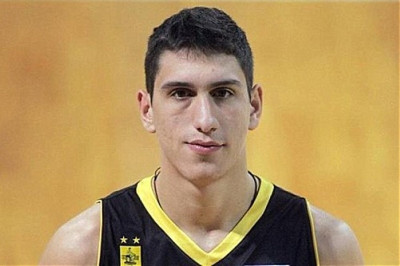 Κολοσσός Ρόδου: Λαρεντζάκης και τυπικά