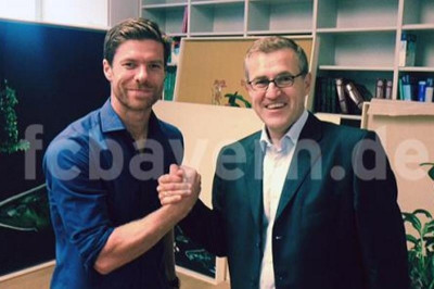 Στην Μπάγερν ο Τσάβι Αλόνσο (photos)