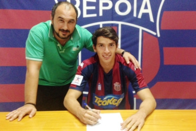 Βέροια: Απέκτησε Χομσίογλου και Άρτσε