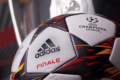 Τσάμπιονς Λιγκ: Η καινούρια μπάλα (photos)
