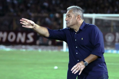 Βοσνιάδης: «Πρέπει να ζητήσουμε συγνώμη από τον κόσμο»