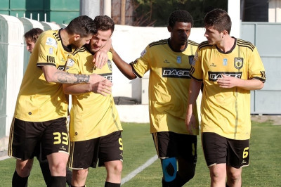 Φωστήρας: Φιλικό με Άλιμο