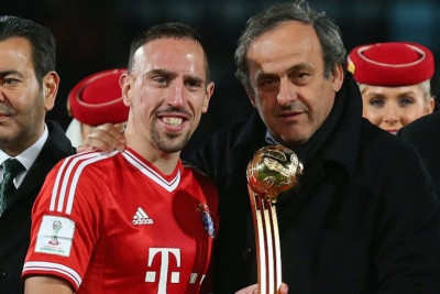 Απειλεί με καμπάνα τον Ριμπερί ο Πλατινί (photos)