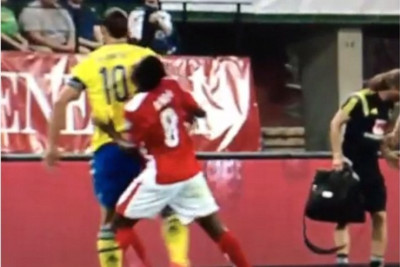 Ιμπραΐμοβιτς : «Να μου ρίξουν 40 αγώνες αποκλεισμό» (video+photos)