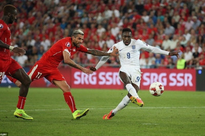 Ο Γουέλμπεκ έγινε και καρτούν (video)