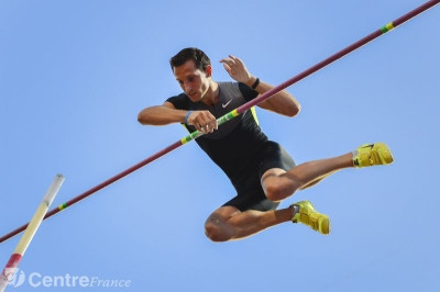 Diamond League: «Μυθικός» ο Λαβιλενί!