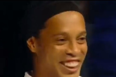 Ροναλντίνιο: Φλέρταρε Μεξικανή παρουσιάστρια live! (video)