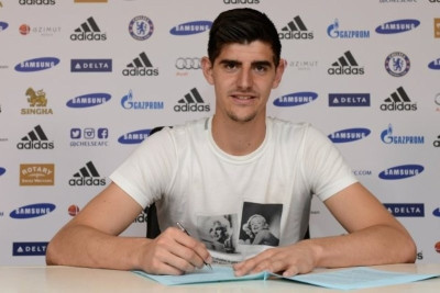 Τσέλσι: «Έδεσε» Κουρτουά!