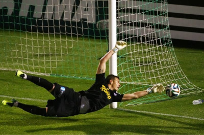 ΑΕΛ Καλλονής: Παίζει και… προβληματίζει ο Χογκ