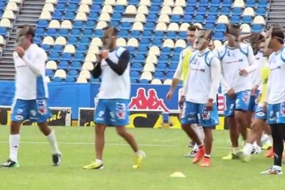 Μεξικό: Ομάδα με παίκτες... λύκους! (video)