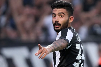 ΠΑΟΚ: Με το… στυλό στο χέρι ο Αθανασιάδης