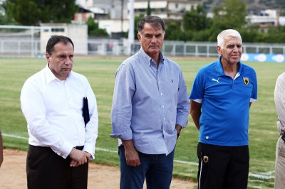 Φωκικός – ΑΕΚ: Βραβεύτηκαν Μπάγεβιτς και Πανταζής (photos)