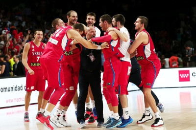 Παγκόσμιο Κύπελλο Μπάσκετ 2014: Τα νέα... όργια της Σερβίας (video)