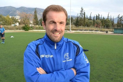 Άλιμος: «Διαζύγιο» με Καλοπήτα