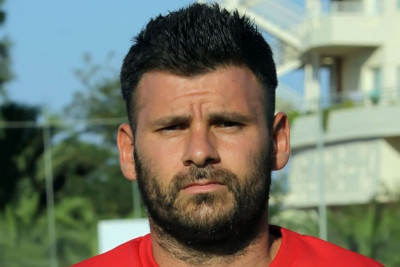 Άρης: Ανακοινώνει Φερνάντες, κυνηγάει Σιαλμά