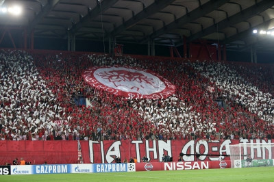 Γκριζμάν: «Βγάζω το καπέλο στον κόσμο του Ολυμπιακού»