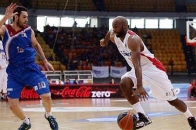 Σεβίλλη: Κοντά σε Μάρντι Κόλινς