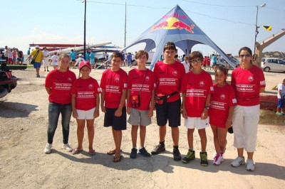 Ολυμπιακός: Στη Σαλαμίνα η Ακαδημία Κανόε Καγιάκ