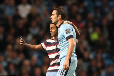 Ανάρπαστος ο Λάμπαρντ στη Σίτι (video+photos)