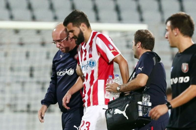 Ολυμπιακός: Ένα μήνα έξω ο Γκαζαριάν, δυο βδομάδες ο Σιόβας!