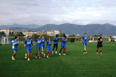 Αστέρας Τρίπολης: Προπονήθηκαν Κουρμπέλης, Σανκαρέ