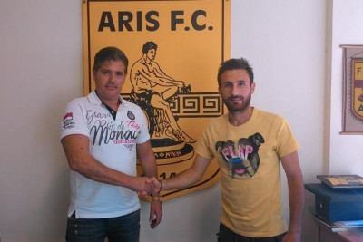 Άρης: Προβατίδης κι επίσημα