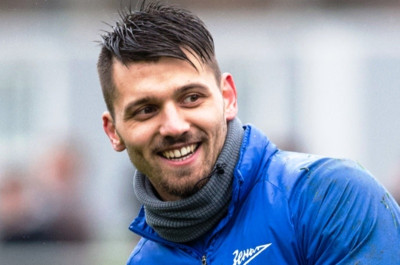 Ζενίτ: Ανανέωσε με Λοντίγκιν