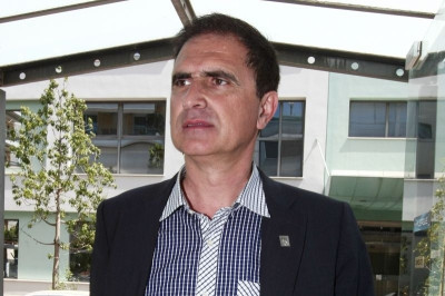 Μποροβήλος: «Δεν είναι λύση η αναβολή»