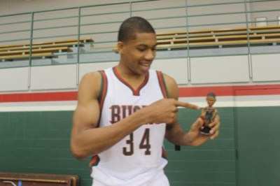 Μιλγουόκι Μπακς: Ο Αντετοκούνμπο και η μινιατούρα του