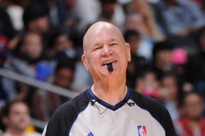 Σακραμέντο Κινγκς: Ρόλος… Τζόι Κρόφορντ για Μαλόουν