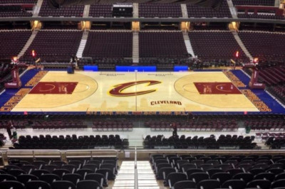 Κλίβελαντ Καβαλίερς: Νέοι παίκτες και νέο παρκέ (videos)