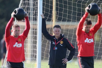 Βαριά … προπόνηση για τα αστέρια της Γιουνάιτεντ (photos)