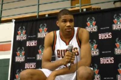 Μιλγουόκι Μπακς: Σίγουρος για τον εαυτό του ο Αντετοκούνμπο