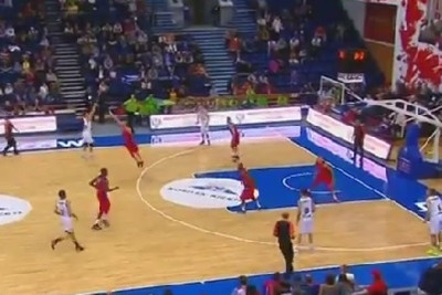 Παναθηναϊκός: Το buzzer beater του Μπλουμς (video)