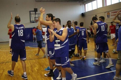 Κύμη: Νικηφόρα αυλαία