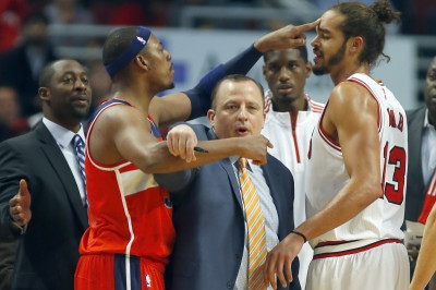 NBA: Καυγάς Νοά με Πιρς στο Σικάγο! (videos)