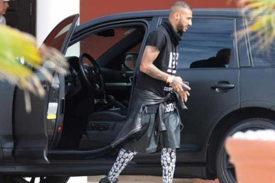 Πορτογαλία: Θέαμα ο Κουαρέσμα με τις… κάλτσες του! (photos)